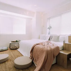 moof-osaka-trendy-spot-spacious-apt.hotels-osaka.net/