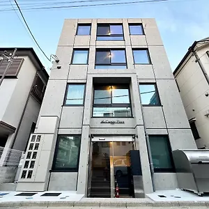 Caesar House Connecting 201and202 アパート